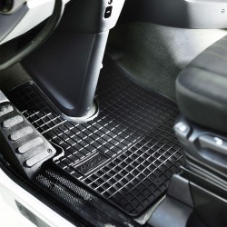 Tappetini compatibili con Iveco S-Way dal 2023 in poi, su misura in Gomma